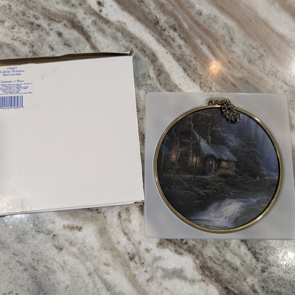 Thomas Kinkade A Quiet Evening Sun Catcher - Picture 4 of 5